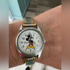 Authentic Disney Parks Quartz Watch